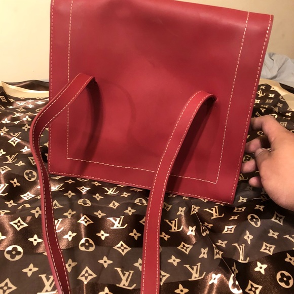 SEQUOIA Handbag - Picture 8 of 8